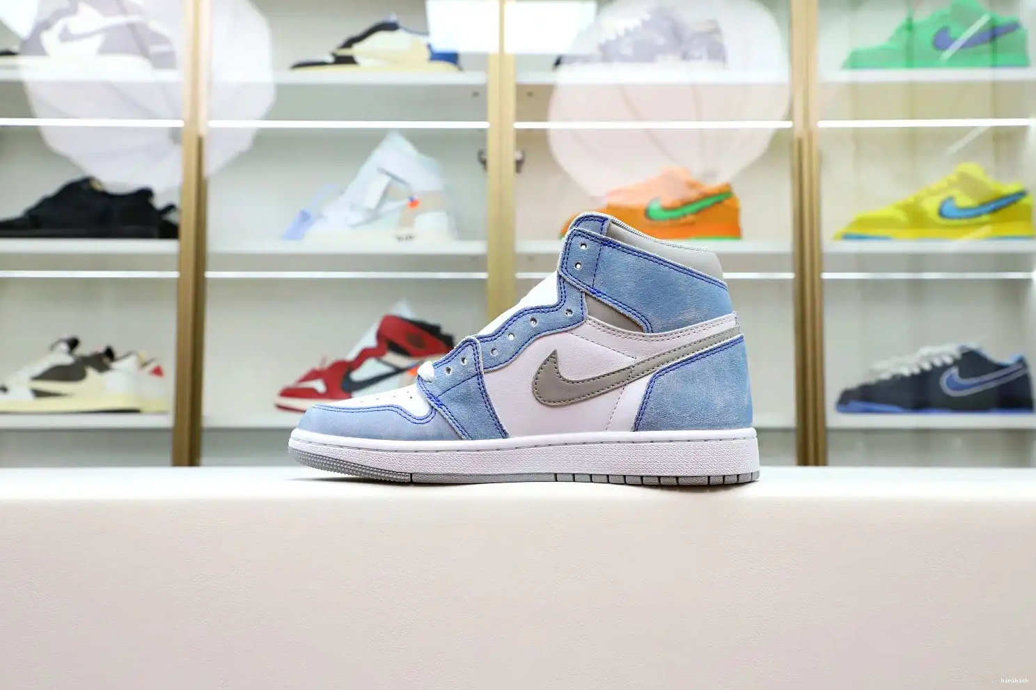 AIR JORDAN 1 HIGH Kimikick OG 'HYPER RETRO ROYAL' 0522